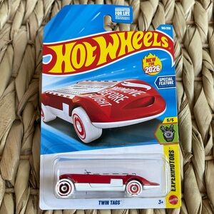 Hot Wheels Twin Tags Car Hotwheels Luggage Name Tag Keychain Fob Key Chain 🆕